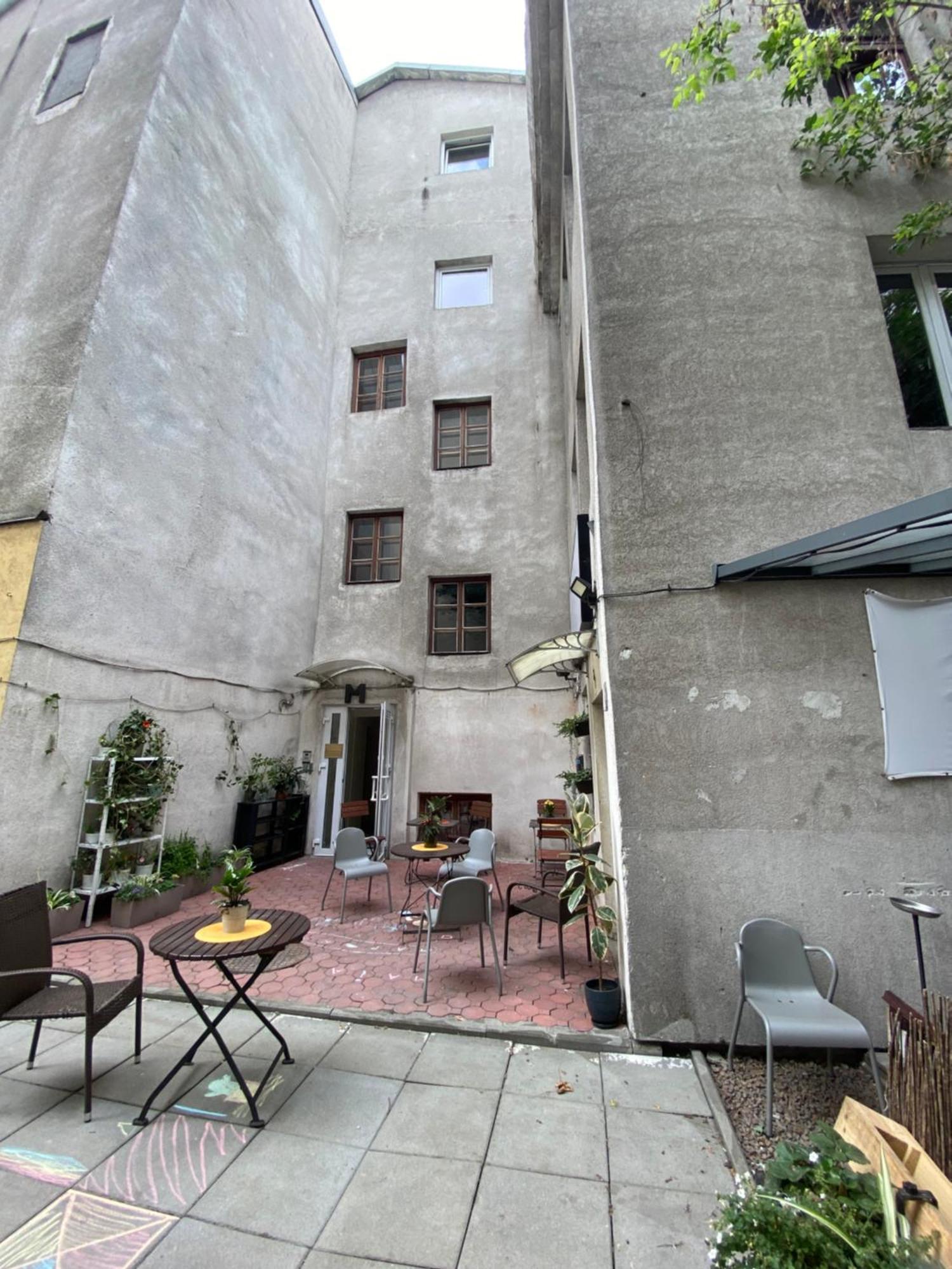 Art Inn Space Krasków Exterior foto